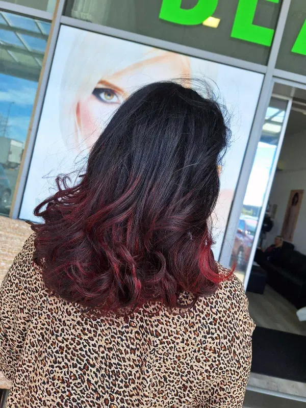 Ombré von Schwarz zu Rot
